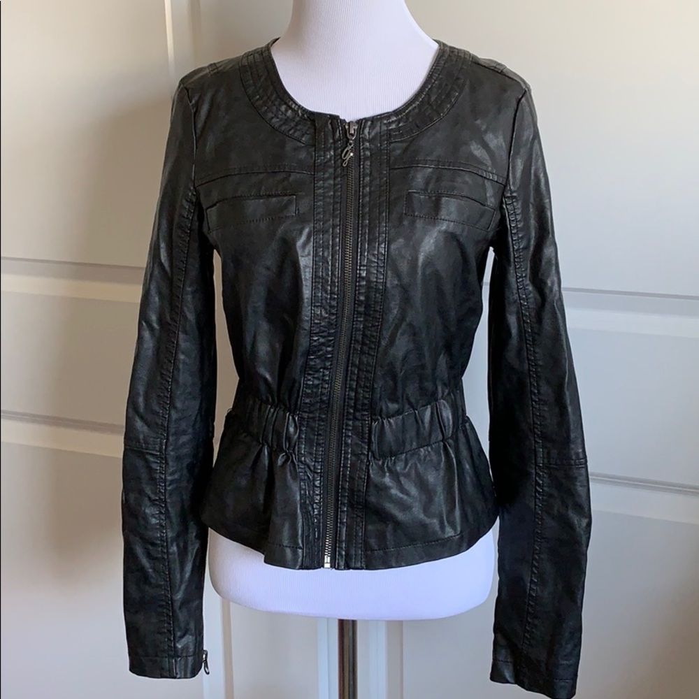 Guess pleather jacket size small